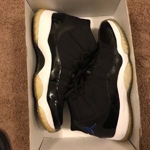 Space Jam 11s (2009)